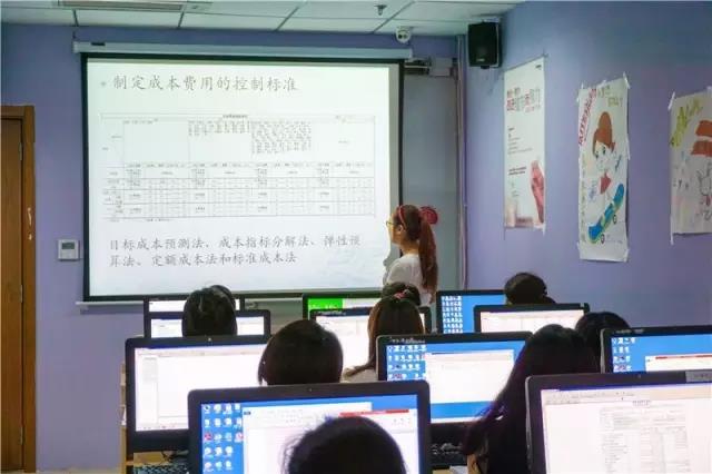 達內(nèi)教學環(huán)境，學員分享